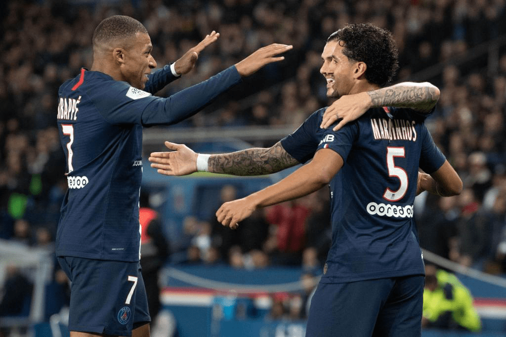  雷恩核心染红离场惨遭逆转绝杀  